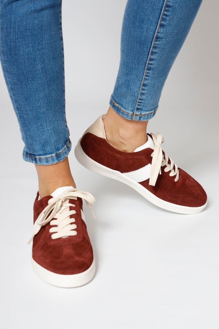 GA90-GARNET SNEAKER