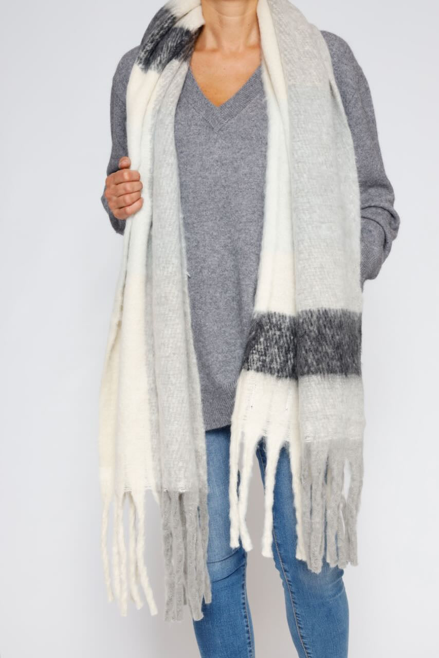 ARGUN-GRAY SCARF