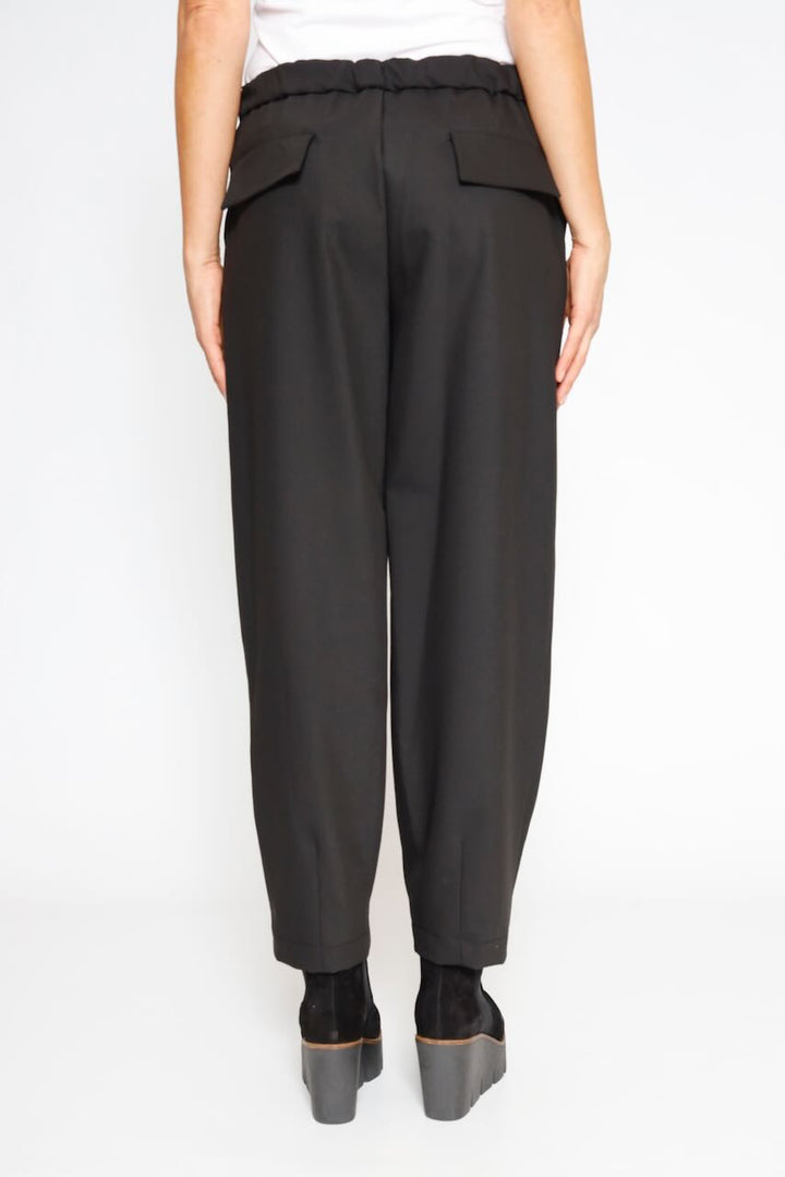 P5B9IIC PANTS-BLACK